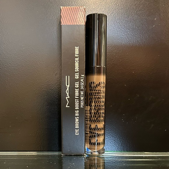 MAC EYE BROWS BIG BOOST FIBRE GEL - Shade: Spiked - Picture 3 of 3